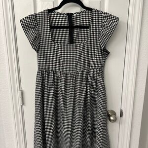 Elegant Black and White Checkered Dress